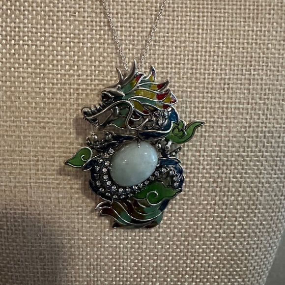 Jade and sterling silver pendant by Jade of Yesteryear - Picture 1 of 8